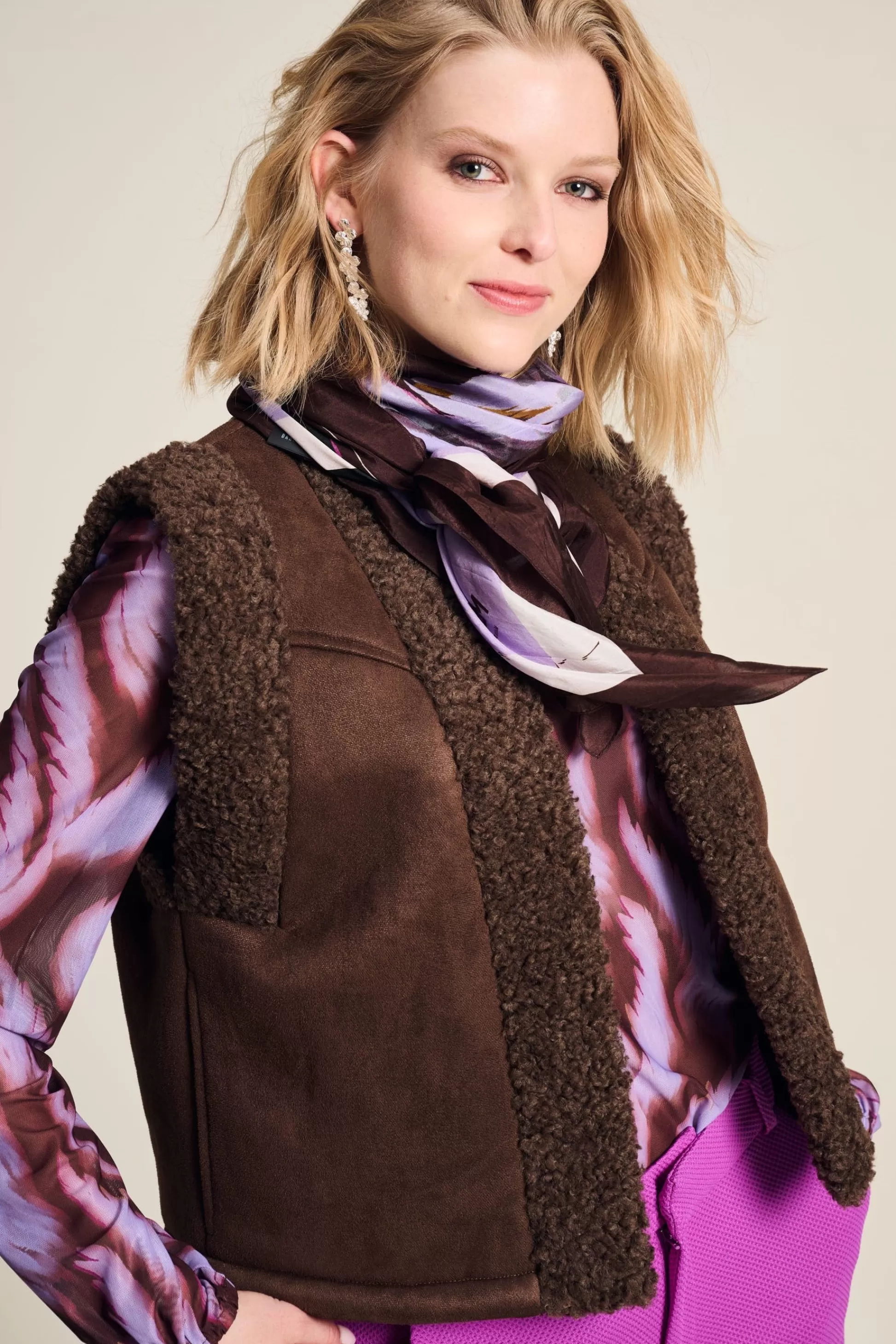 Gilets | Jassen & Blazers | POM Amsterdam GILET Lammy Brown
